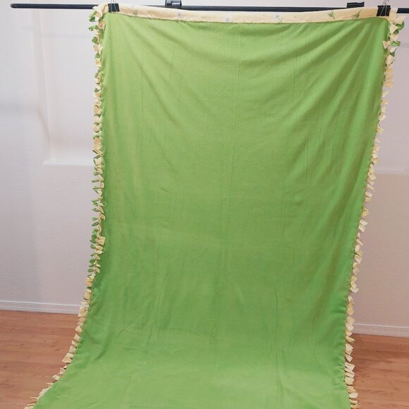 White & Orange Flowers XX-Long Fleece blanket #50 (52in W X 92.5in L) - Picture 3 of 5